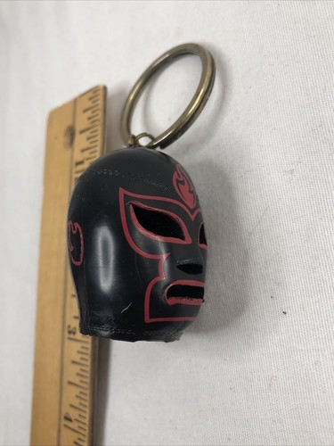 Luchador Lucha Libre Pro Wrestling Mask KeyChain Black with Red Flames Unique! - Picture 4 of 4