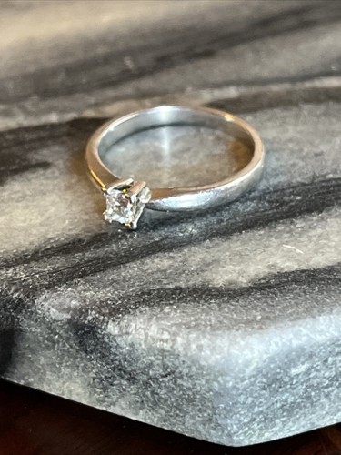 Size K - 950 Platinum Certified 0.20 Princess Cut Diamond Solitaire Ring - Picture 3 of 21
