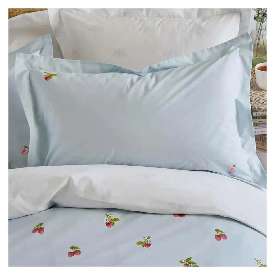 Sophie Allport Strawberries Mist Super King Bedset Blue - 100% Cotton - RRP £100 - Image 2 of 4