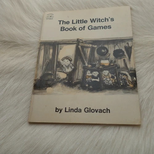 LINDA GLOVACH The Little Witchs Book of Games Vtg WITCH Book 1974 1st Edition 