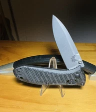 Benchmade 575-1 CPM-S30V Blade Axis Lock Manual Folding Knife CF-Elite Handle