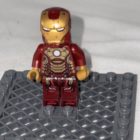 LEGO Marvel Iron Man (3) Minifigure Mark 42 Avengers sh0065 set 76006