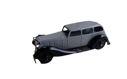 Dinky Toys No.36a ..Armstrong Siddeley ..1947 vintage model car.