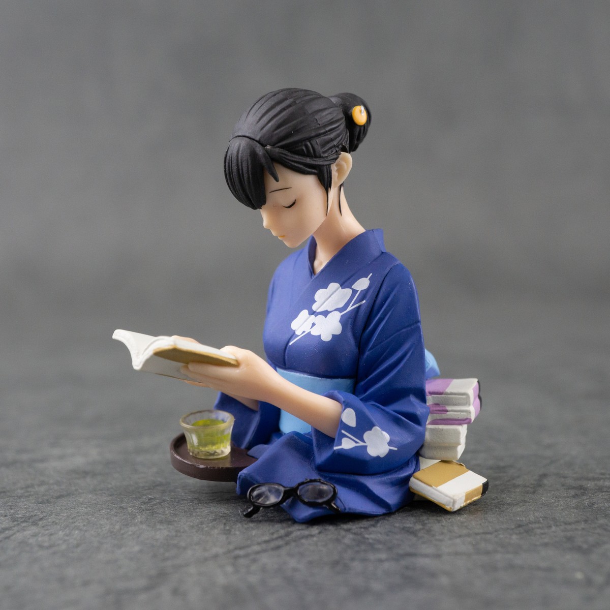 F76-023 Kaiyodo Biblia Koshodou no Jiken Techou Shioriko Bust 2