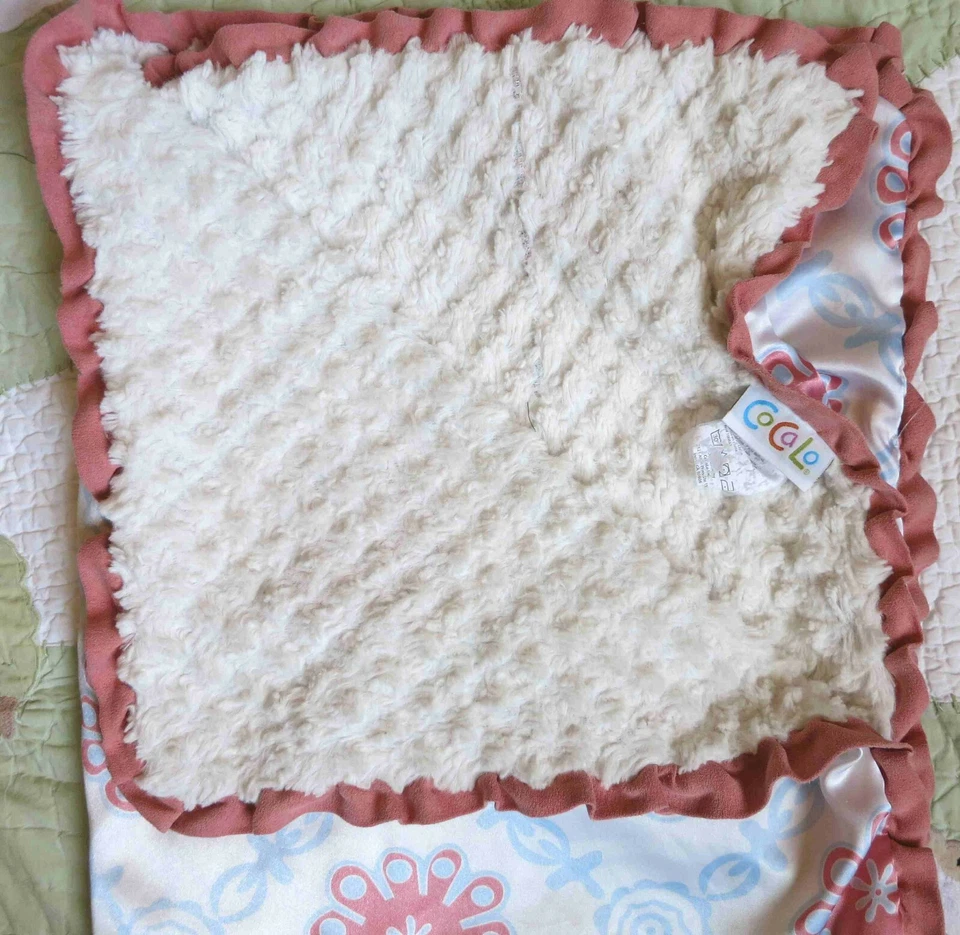Cocalo Satin w Pink Blue Flowers Ruffled Edge White Fluffy Baby Girl Blanket EUC - Image 3 of 4