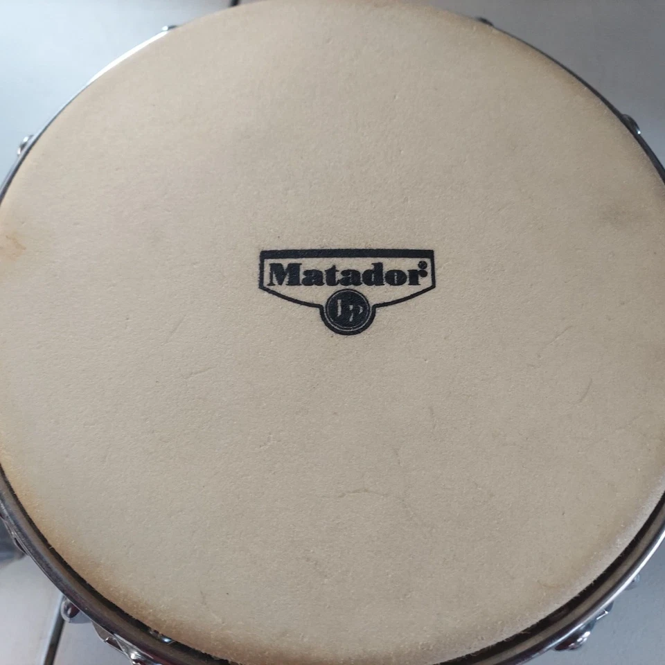 Bongos de madera usados de percusión latina serie Matador - natural/cromo M201-AWC Foto 4 de 4