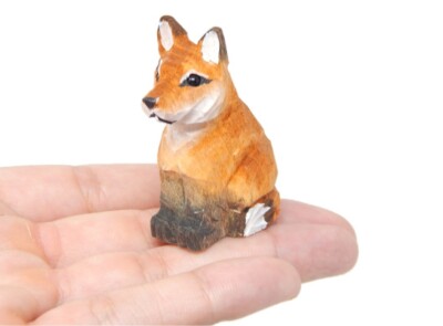 Red Fox Figurine Statue Small Wood Art Sculpture Decoration Carved Miniature