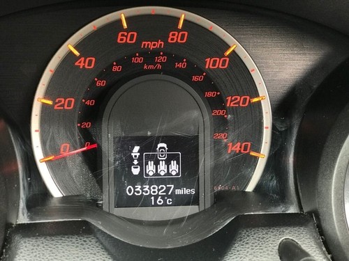 2014 64 HONDA JAZZ 1.4 I-VTEC ES PLUS HATCHBACK 5DR PETROL CVT EURO 5 (99 PS) - Picture 12 of 24