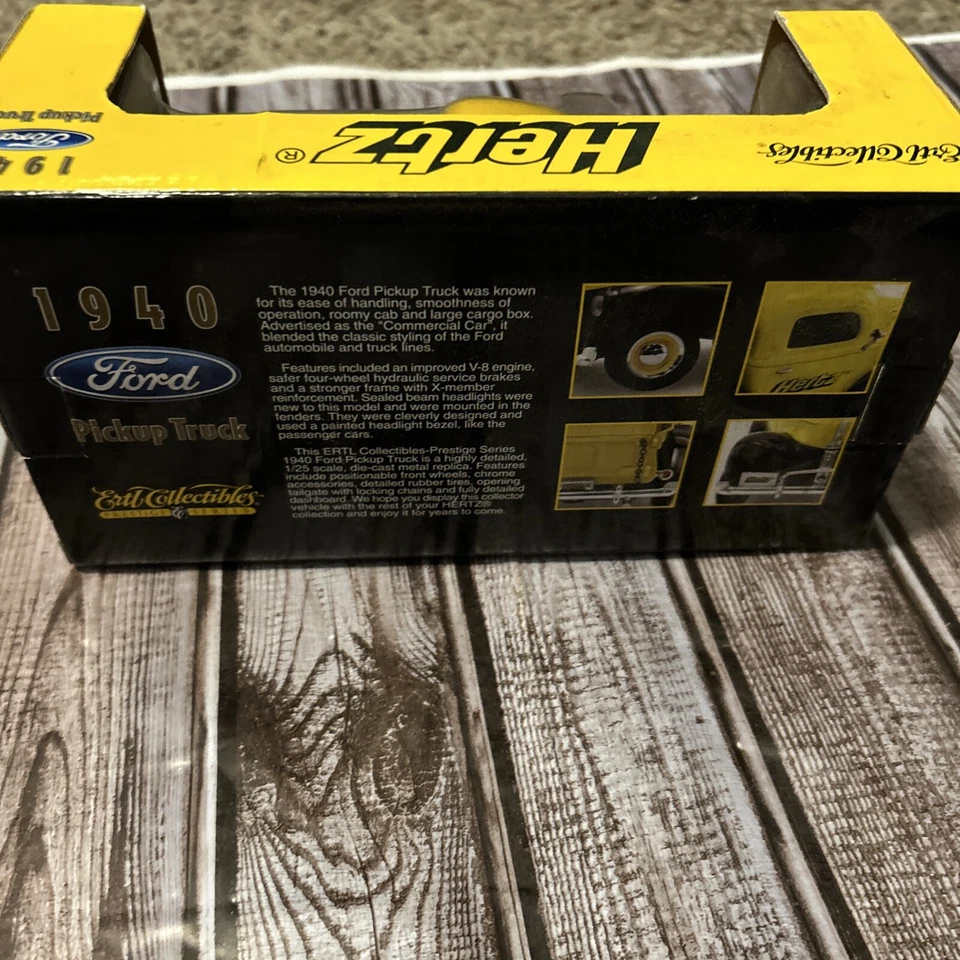 Camioneta Ford Hertz 1940 coleccionables ERTL #21474P -- Foto 4 de 4