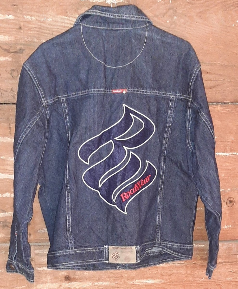 ROCAWEAR BLUE JEAN DENIM JACKET FULL PATCHES & EMBROIDERY SZ ROCAWEAR BLUE JEAN DENIM JACKET FULL PATCHES & EMBROIDERY SZ