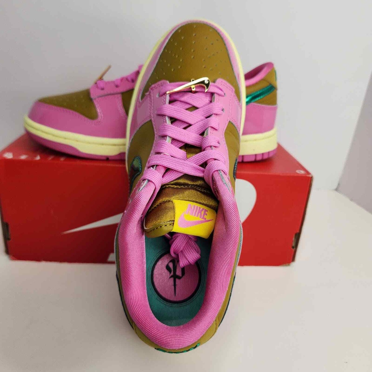 NIKE ダンクローQS パリスゲーベル Parris Goebel Nike Dunk Low Official Images — NIKE, Inc.
