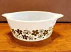 Vintage Pyrex Crazy Daisy Spring Blossom 472-B Casserole Mixing Bowl Dish