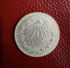 1933 Mexico Un Peso Silver — photo from another recent sale