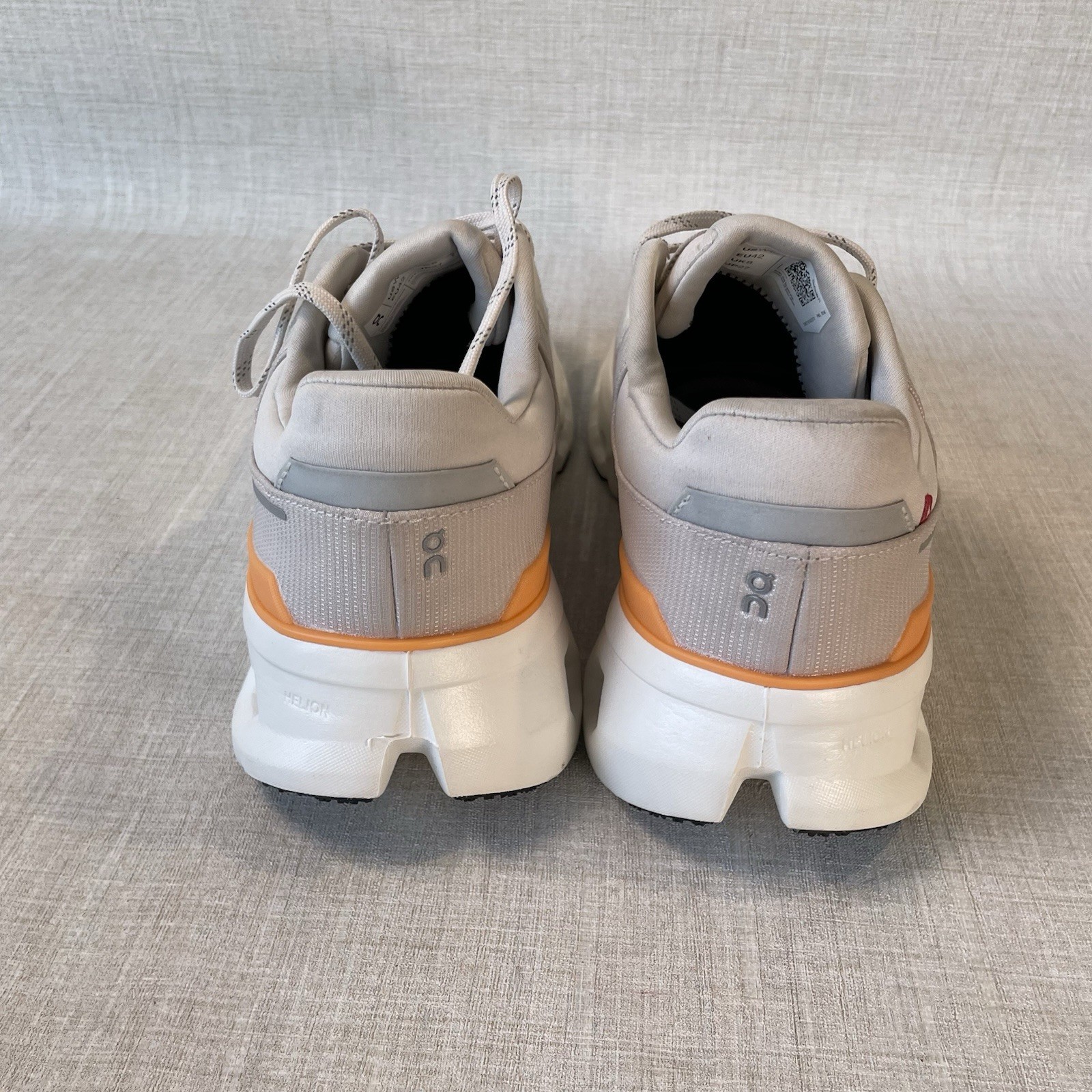 On Cloud Cloudrunner 2 Women’s 10 Wolf/Tangerine … - image 6