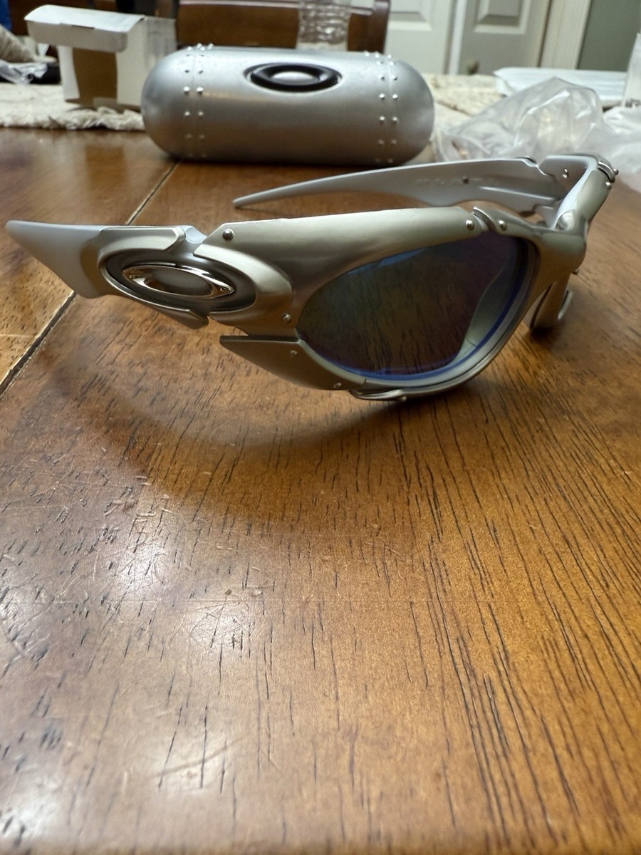 BRAND NEW Vintage Sunglasses Oakley Plate Blue Fire Juliet x Metal