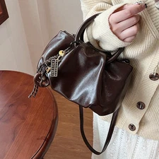 French pleated shoulder bag, women's fashionable hand-held crossbody bag./