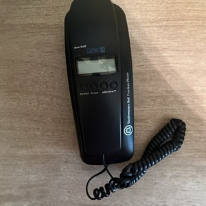 Southwestern Bell Freedom Phone w/Caller ID Corded Sleekline FM2552BLW (Black)