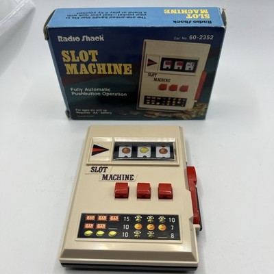 New VTG Tandy Radio Shack Slot Machine Handheld Game W/Box. No instructions!