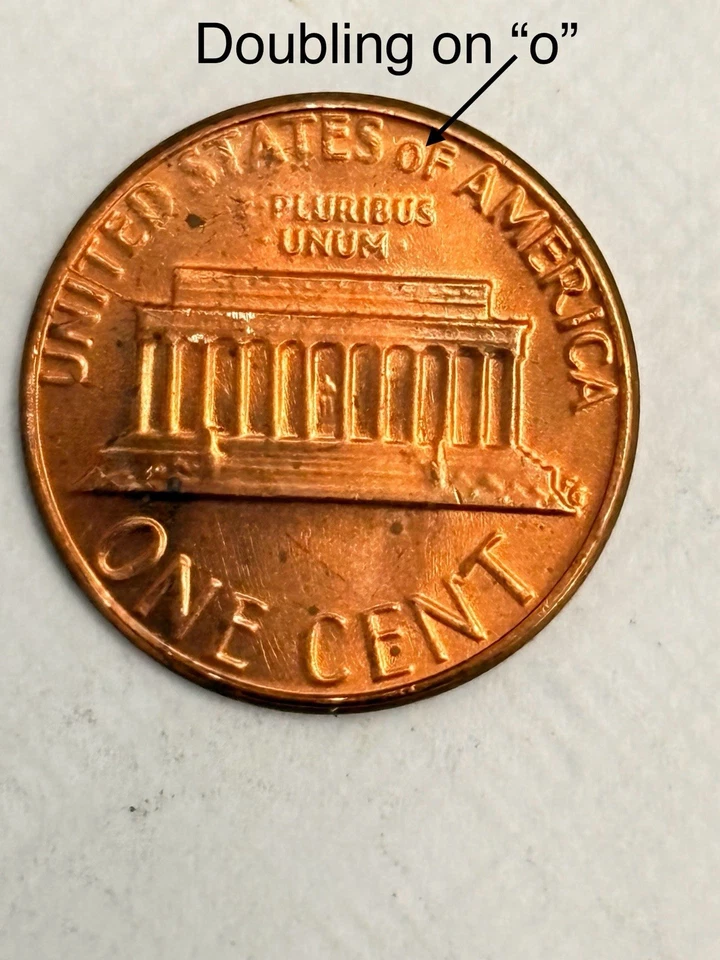Small Date 1982 Lincoln cent No Mint Mark. DDO/DDR ( See All photos) - Image 3 of 4