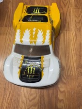 CUSTOM PAINTED TEAM ASSOCIATED SC10   BODY #11-23
