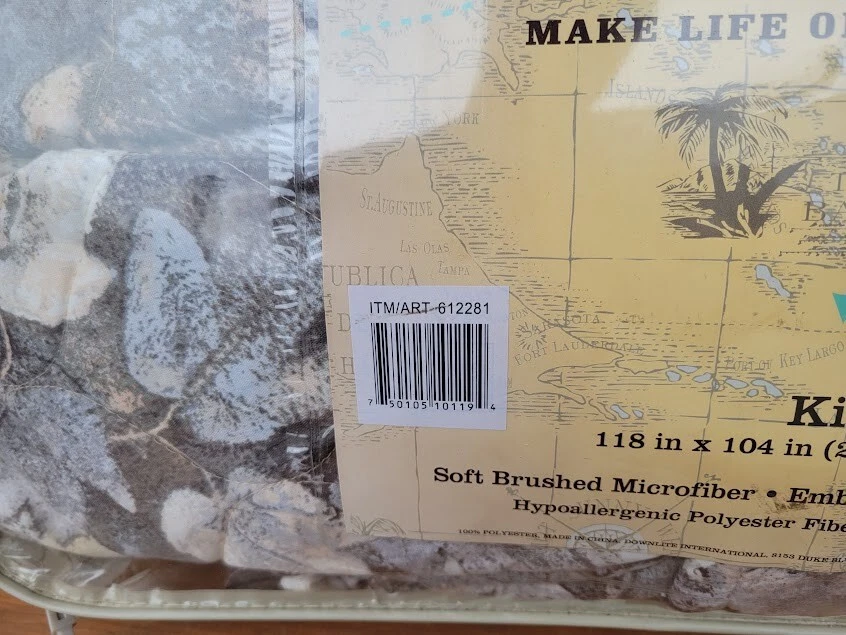 Tommy Bahama Down Alternative Blanket 118" x 104" King Size - Image 3 of 3