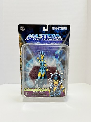 Masters of the Universe Evil-Lyn Giallo Blu Mini Statua Esclusiva MOTU NECA Nuova