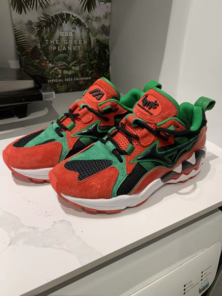 Mizuno Sports Style Wave Rider 1 LAMJC UK5 Fab condition eBay