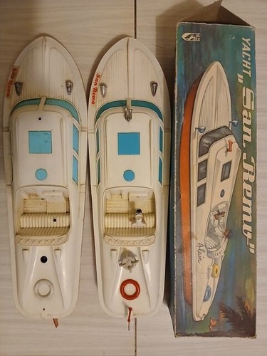 BATEAU VINTAGE - YACHT SAN REMO MS 7735 - MADE IN WESTERN