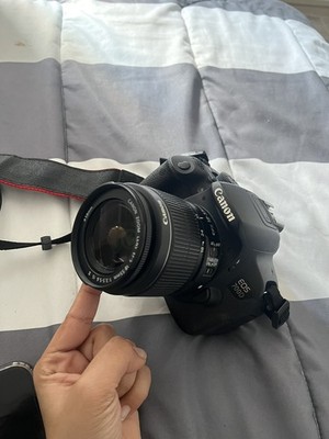 Canon EOS Rebel T5i EOS 700D 18.0MP Digital SLR Camera  Kit