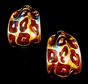 Vtg Statement  Animal Enamel Print Goldtone 1980 Clip on Earrings - Gorgeous!
