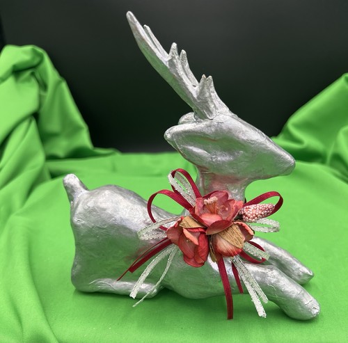5 Vintage Sitting Paper Mache Deer Reindeer Christmas Holiday Decor - Picture 13 of 23