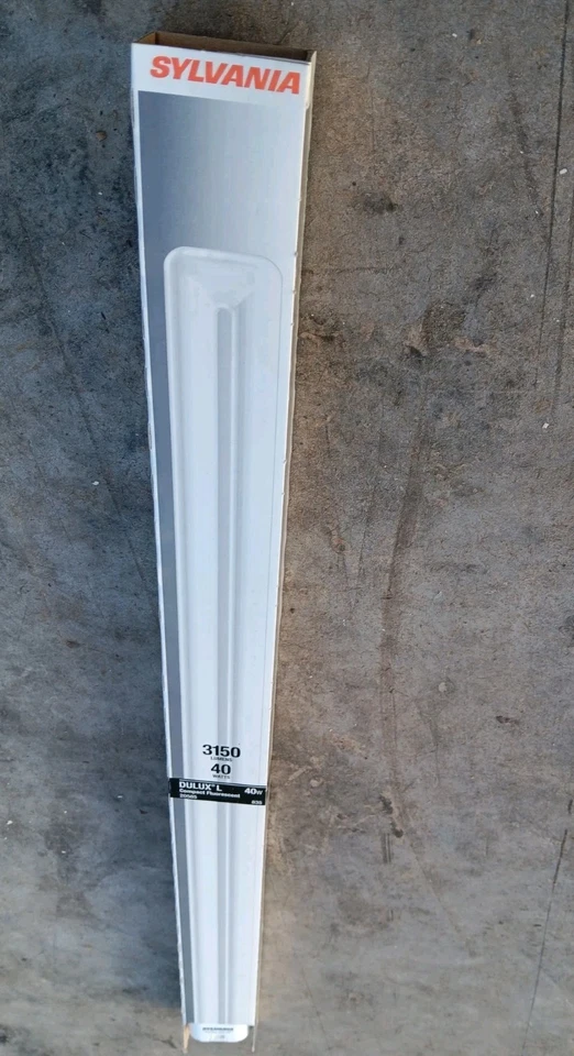 7 Sylvania 20585 FT40DL/835/RS/ECO Dulux L 40W Ecologic Compact Flourescent bulb - Image 2 of 4