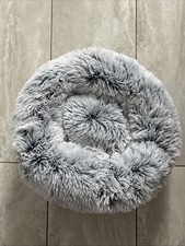 Donut Plush Pet Cat Bed Fluffy Soft Warm Calming Bed Sleeping Kennel Nest