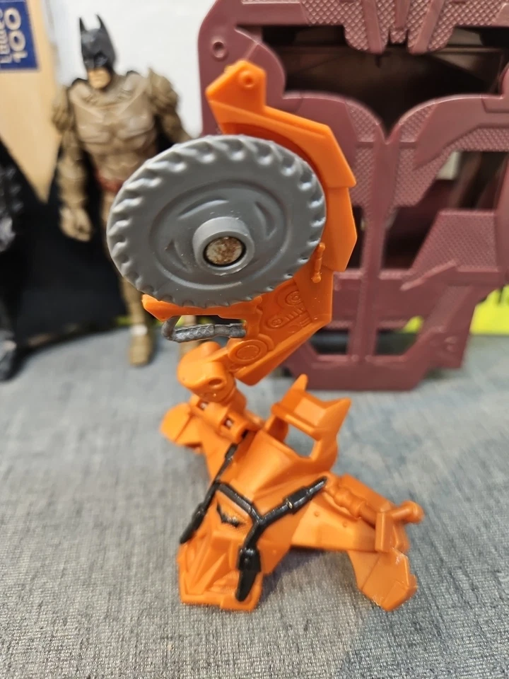 Batman The Dark Knight Rises "Tank Blaster" y "Saw Strike" - 4 pulgadas QUICKTEK Foto 3 de 4