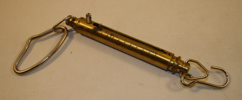 Vintage CHATILLON Model IN-10 10 Pound BRASS Hanging Spring Scale