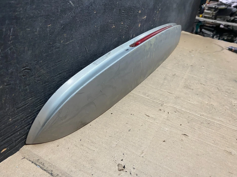 Honda Odyssey 1995 a 1998 alerón trasero puerta fabricante original u6396 DG Foto 3 de 4