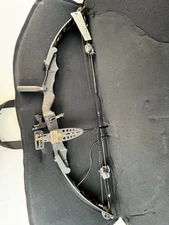 Ben Pearson Bushmaster Archery Bow Model 258 with Soft Case