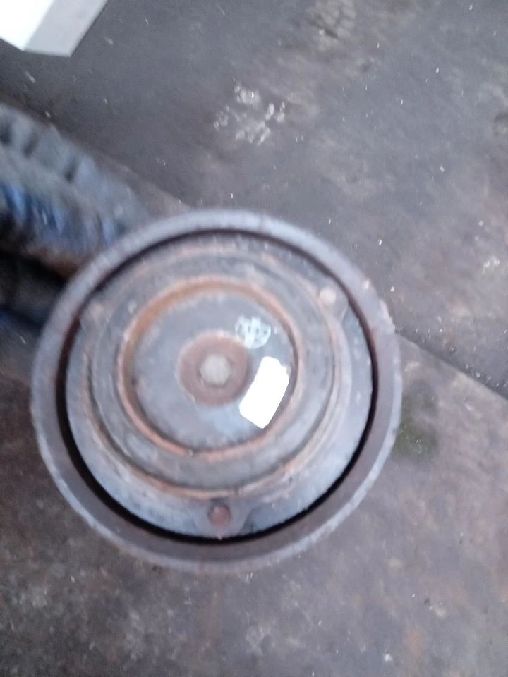 Used A/C Compressor fits: 2000 Jaguar Xj8 Grade A - Image 3 of 4