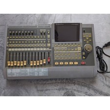 Roland VS-1680 24-Bit Digital Recording Studio Workstation tested