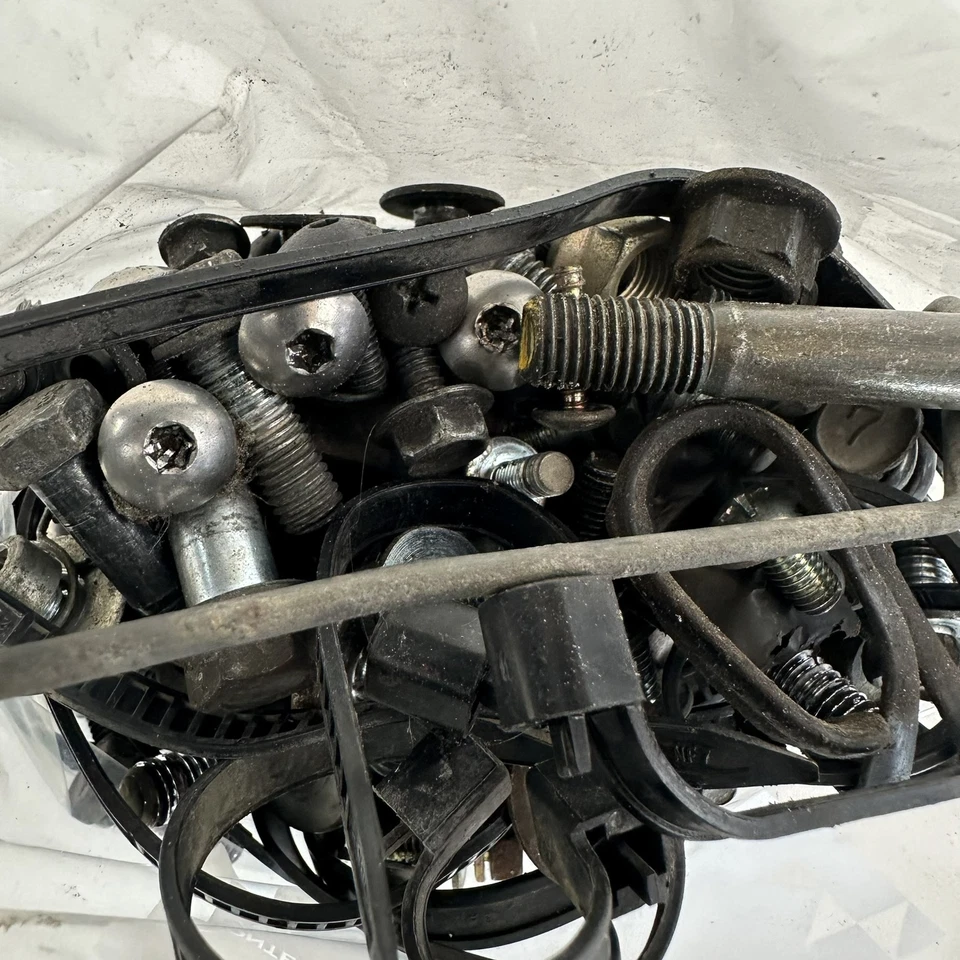 Suzuki GSX750F Katana 1992 Mixed bag random nuts & bolts from dismantle - Image 2 of 4