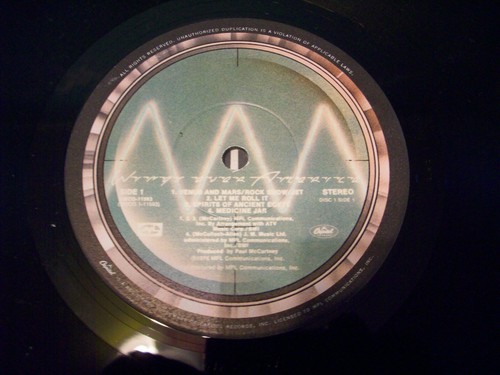 Wings , Wings Over America ,1976 Capital Press. Good+ To VG+ Cond. - Picture 6 of 6