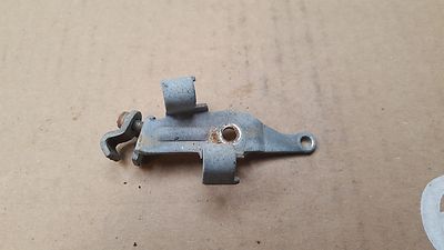 82-88 Honda Magna Sabre V45 VF700 VF750 carb throttle choke cable bracket clamp
