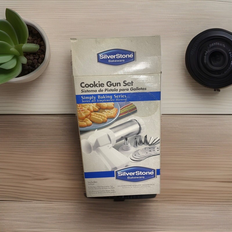 Cookie press Silverstone With 10 Disks 6 Decorating Tips Gift