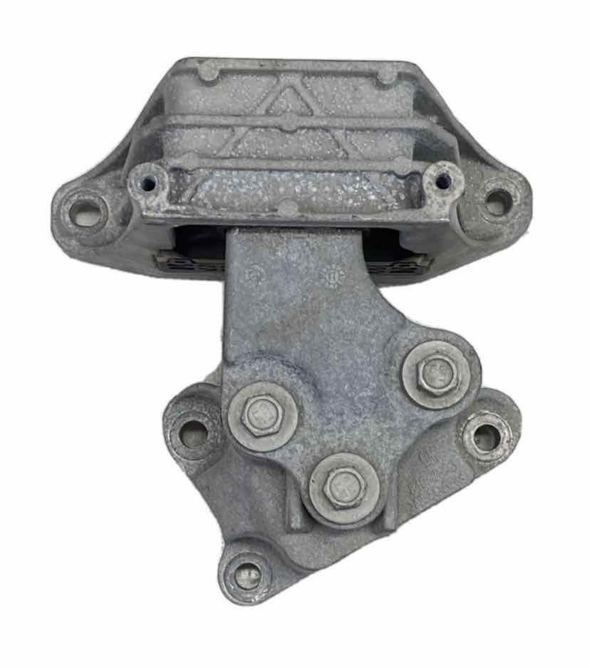 2018 CHEVROLET EQUINOX ENGINE FRAME MOUNT ASSY OEM 84157573 | eBay