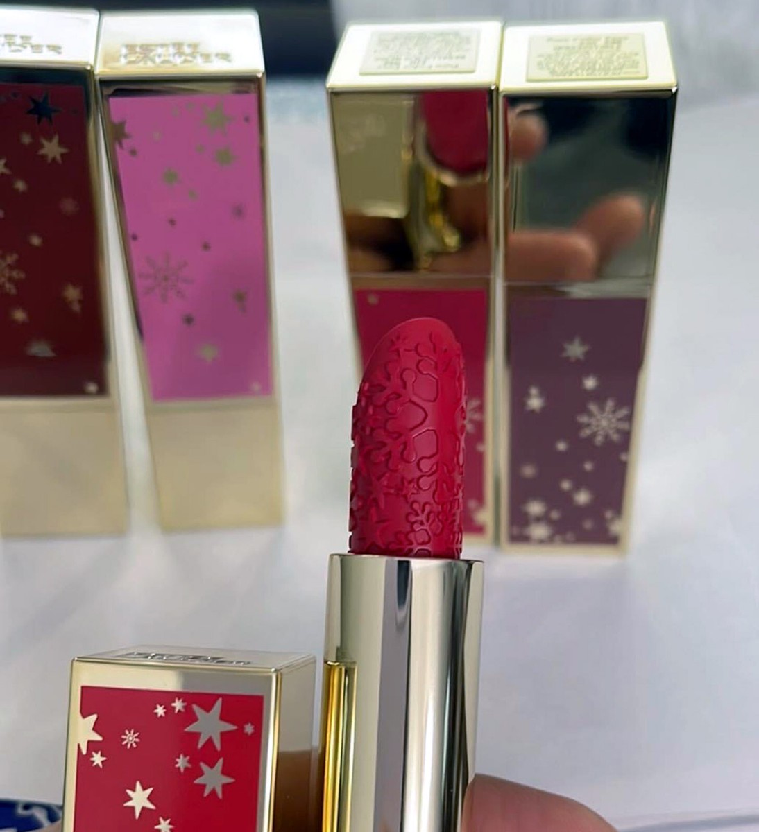 Estee Lauder Lipstick Wonders 5 full sized Lipstick Set 