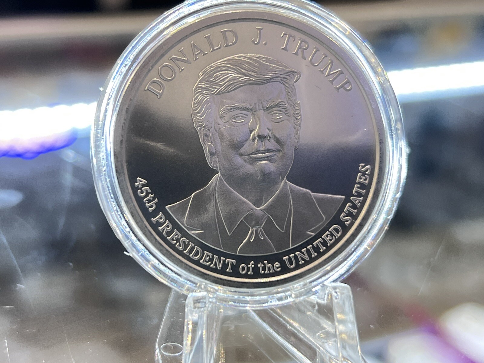 Donald Trump Mug 1 Oz .999 Fine Silver Round - President Donald J