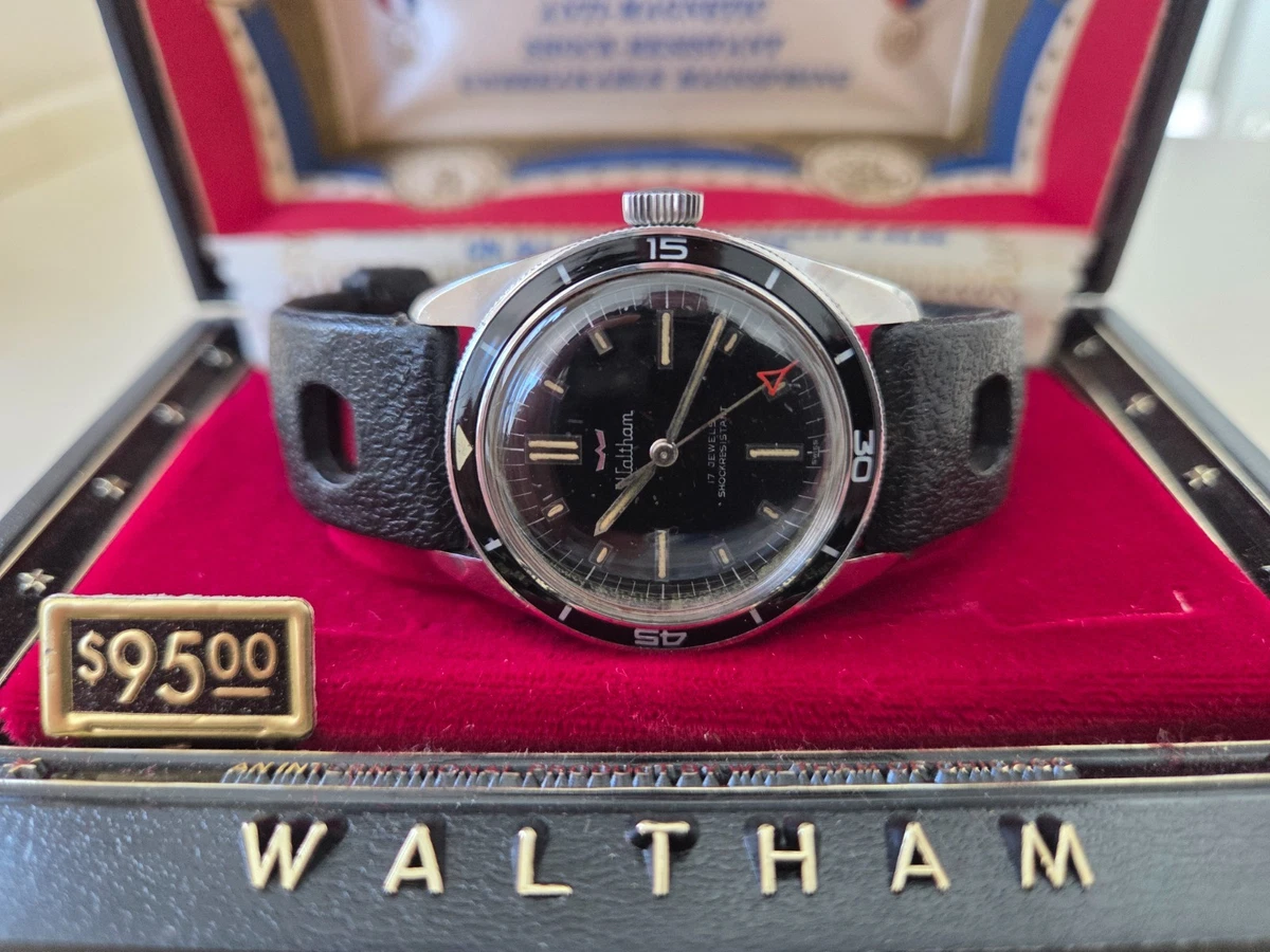 Waltham Stainless Steel Case Mechanical (Automatic) Wristwatches