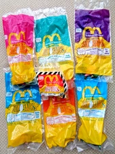 McDonald's Dino-Motion Dinosaurs Complete MIP Set of 6 + Under 3 Toy