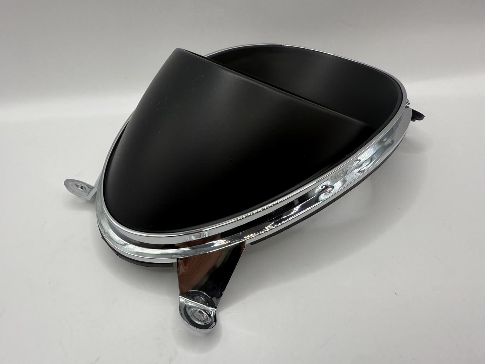 2016-2020 Bentley Bentayga Center Dash Air Vent Trim Bezel 36A819574