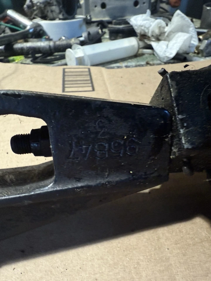 0780 Mercruiser Alpha 1 Gen 1 Power Steering Actuator Assembly 95847 - Image 2 of 4